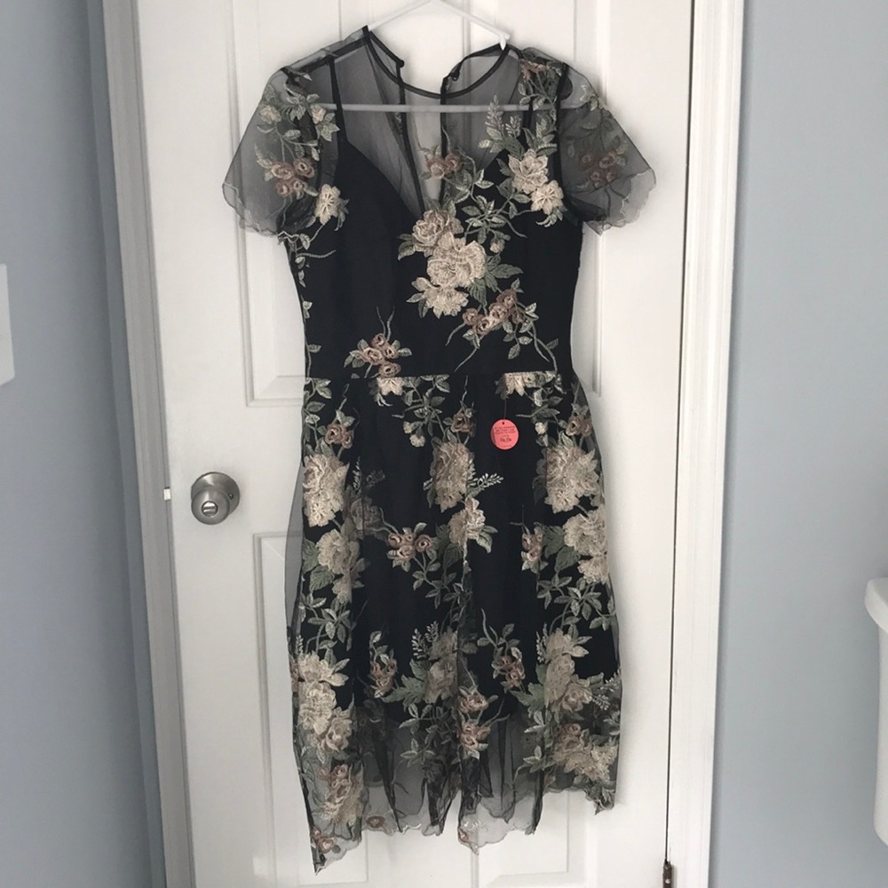 Chi chi London dress size uk 12